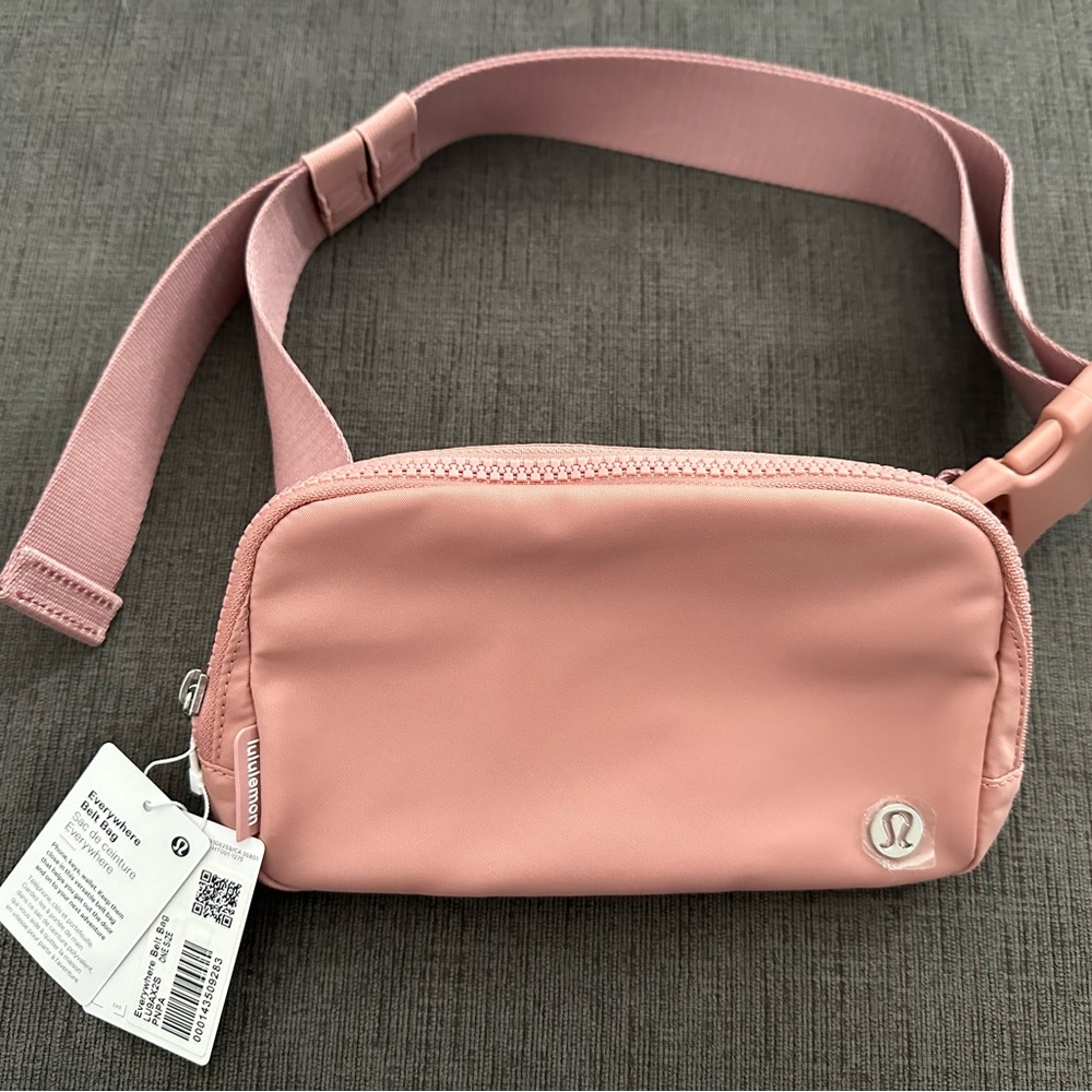 Lululemon Everywhere Belt Bag *Discontinued Color* Pink Pastel Brand New NWT